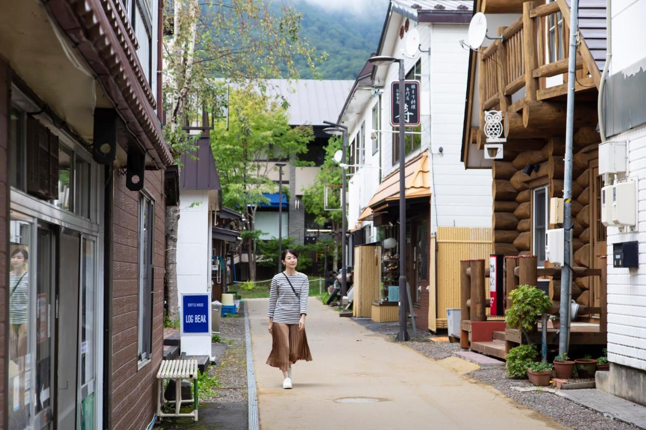 Kyukamura Shikotsuko Chitose  Bagian luar foto